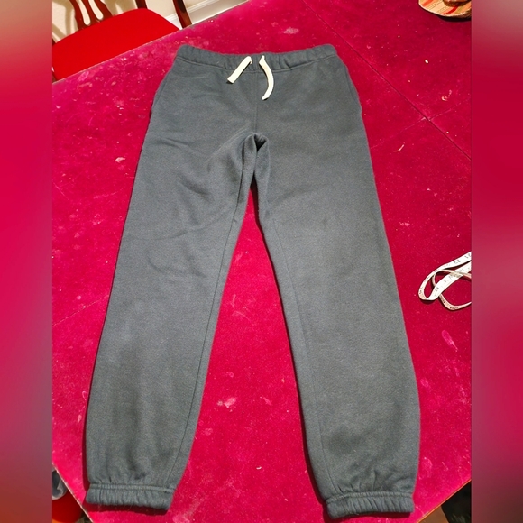 NWOT ... Forever 21 Black Sweatsuit Set - Picture 6 of 13